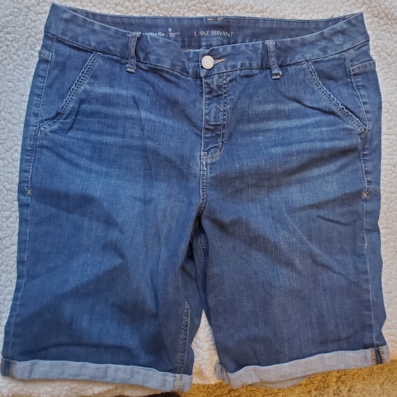 Plus size shorts 12 pairs for $40 - Picture 4 of 12